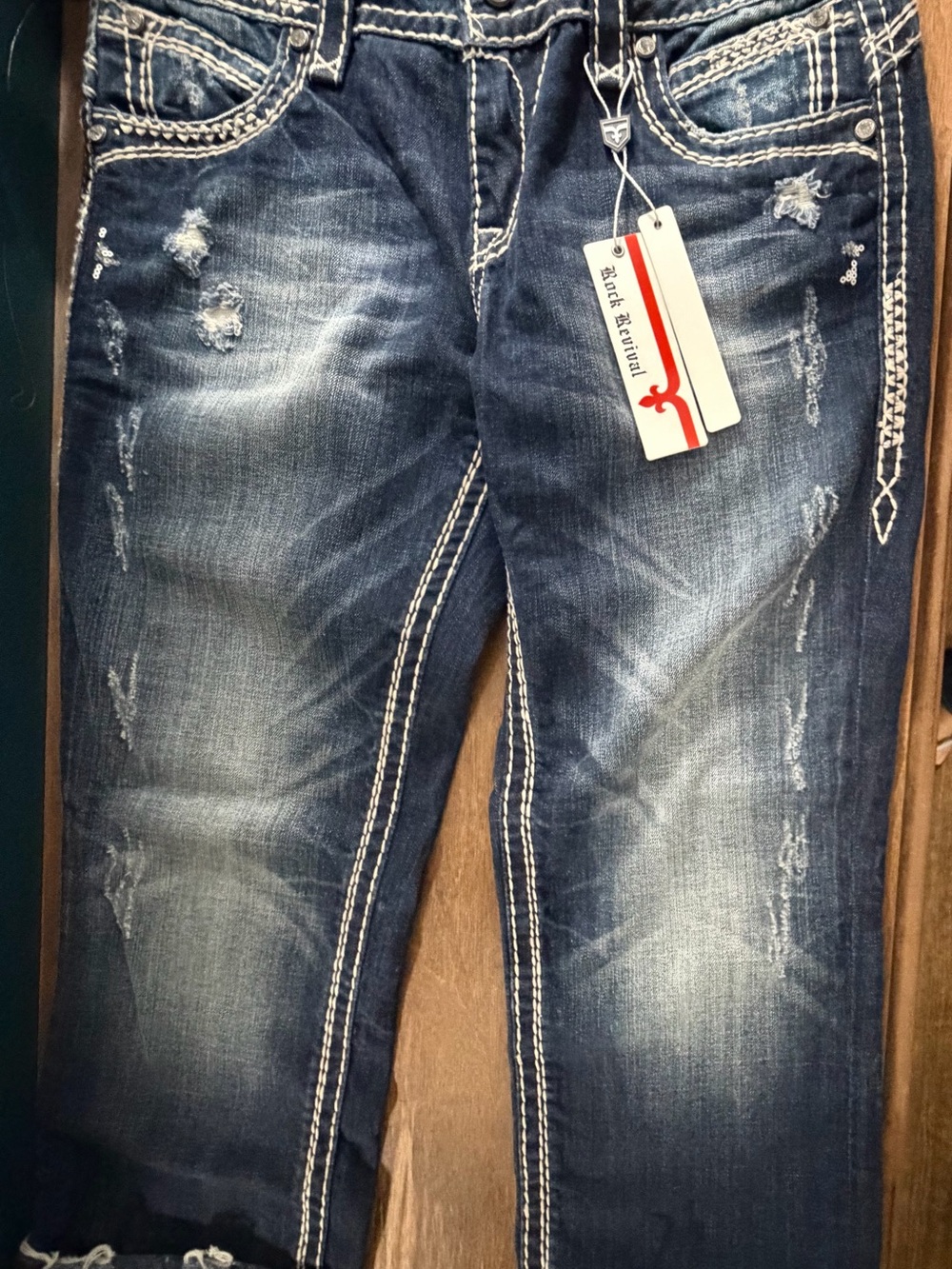 Rock Revival Dark Blue Denim Capris with crystal accents Ladies size 30